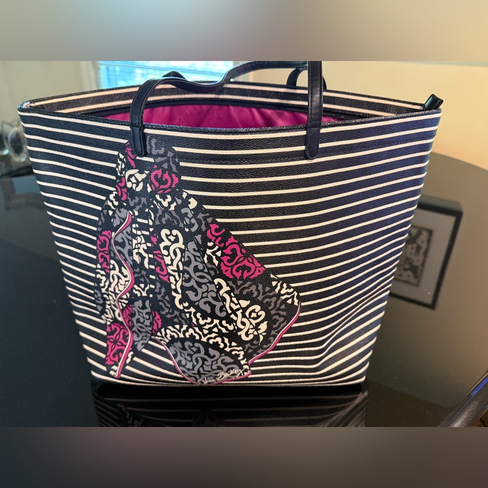 New Vera Bradley Large Striped Tote Bag Scarf Design Leather Faux Leather